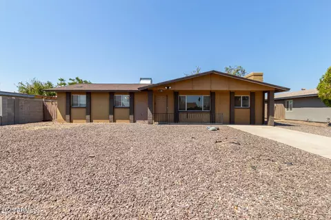 Exterior - 4344 E Michelle Dr, Phoenix, AZ 85032 photo 7 of 8