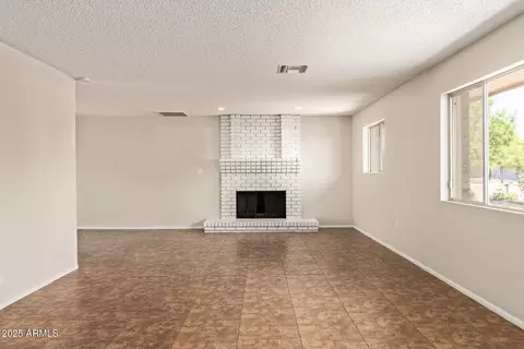 Living - 4344 E Michelle Dr, Phoenix, AZ 85032 photo 1 of 4