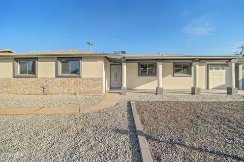 5827 W Rosewood Ln, Phoenix, AZ 85031