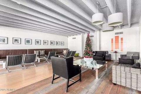 Living - 4750 N Central Ave #L6, Phoenix, AZ 85012 photo 1 of 2
