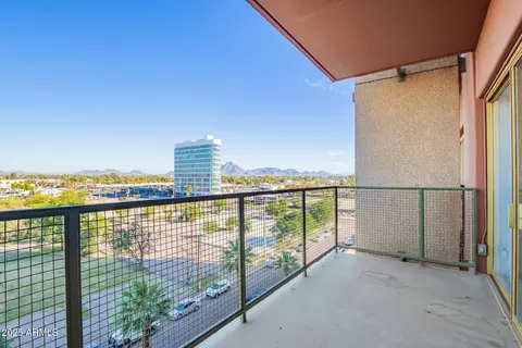 4750 N Central Ave #L6, Phoenix, AZ 85012
