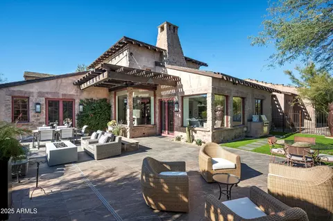10072 E Blue Sky Dr, Scottsdale, AZ 85262