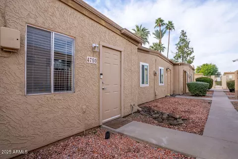 Exterior - 4750 N 14th St, Phoenix, AZ 85014 photo 2 of 7