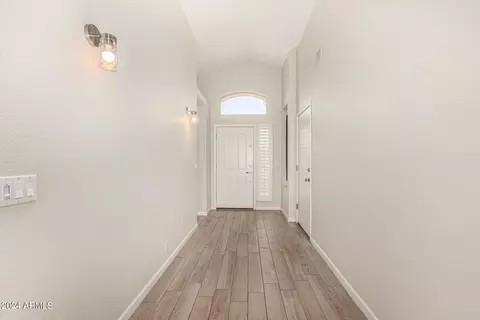 3334 N 42nd St, Phoenix, AZ 85018 photo 4