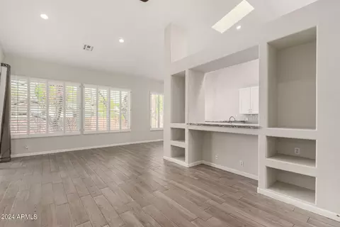 3334 N 42nd St, Phoenix, AZ 85018 photo 13