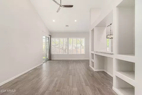 3334 N 42nd St, Phoenix, AZ 85018 photo 15