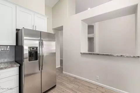 3334 N 42nd St, Phoenix, AZ 85018 photo 7