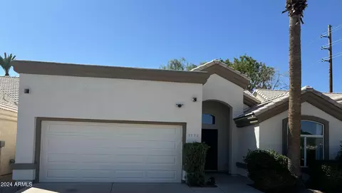 3334 N 42nd St, Phoenix, AZ 85018 photo 2