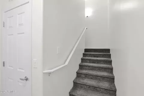 Entry Way - 1920 E Bell Rd #1053, Phoenix, AZ 85022 photo 2 of 2