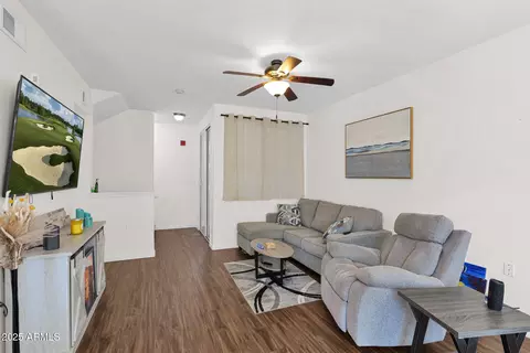 Living - 1920 E Bell Rd #1053, Phoenix, AZ 85022 photo 2 of 2