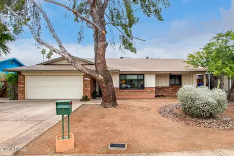 2112 E Apollo Ave, Tempe, AZ 85283