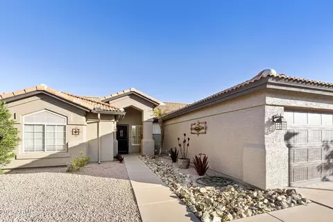 10544 E Coopers Hawk Dr, Sun Lakes, AZ 85248