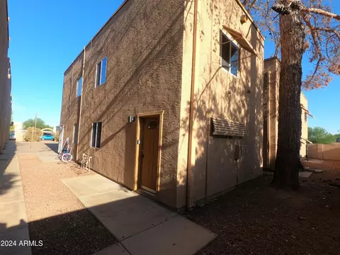 6302 N 64th Dr #14, Glendale, AZ 85301