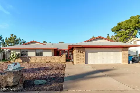2202 E Hampton Ave, Mesa, AZ 85204
