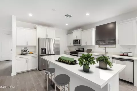 10773 W Baden St, Tolleson, AZ 85353