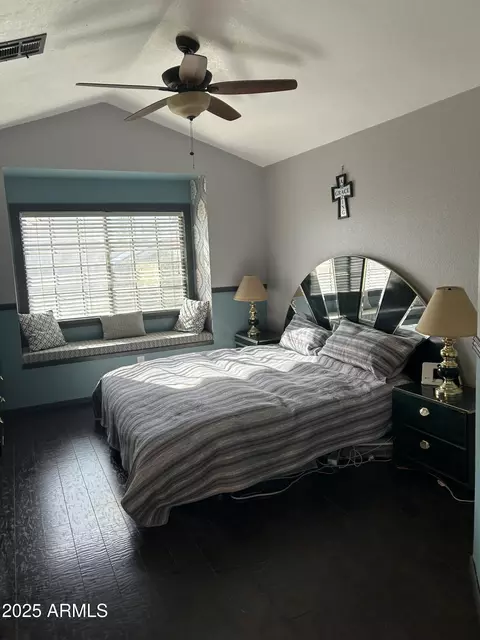 Bedroom - 522 E Topeka Dr, Phoenix, AZ 85024 photo 1 of 3