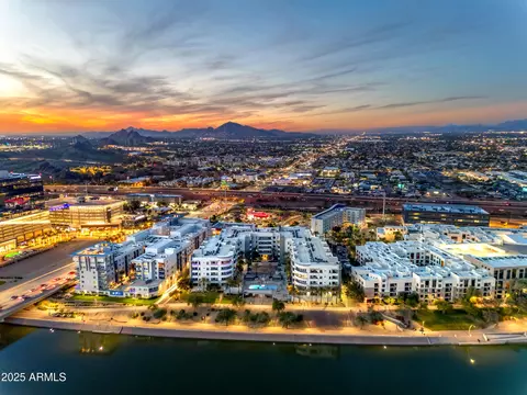 945 E Playa Del Norte Dr #5005, Tempe, AZ 85281