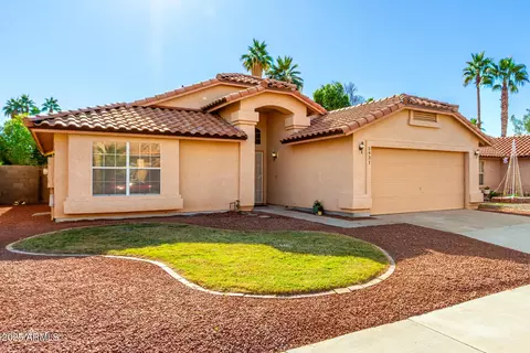 5931 W Venus Way, Chandler, AZ 85226