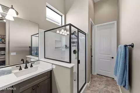 Bath - 8325 E Ingram St, Mesa, AZ 85207 photo 2 of 4