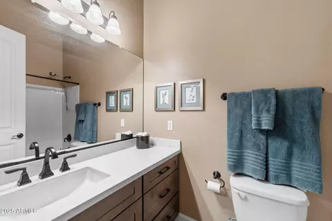Bath - 8325 E Ingram St, Mesa, AZ 85207 photo 3 of 4
