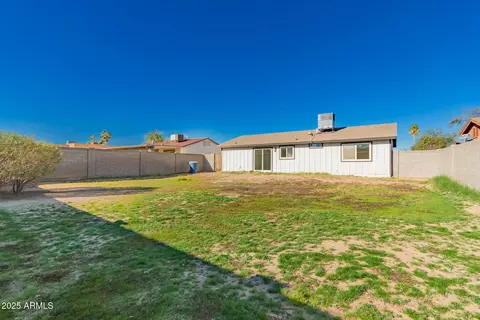 1019 W Cornell Dr, Tempe, AZ 85283 photo 10