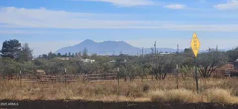 4 E 33 Acres E Madera Dr #427, Sierra Vista, AZ 85650