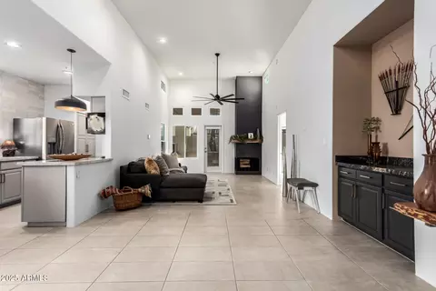 11333 N 92nd St #1101, Scottsdale, AZ 85260