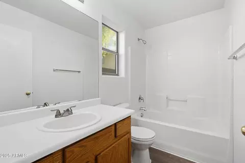 Bath - 3712 W Darrow St, Phoenix, AZ 85041 photo 2 of 2
