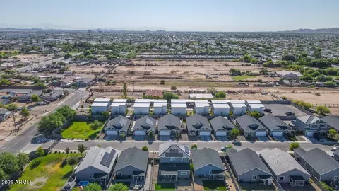 View/Area - 1135 E Chipman Rd, Phoenix, AZ 85040 photo 1 of 4