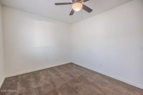 Bedroom - 1135 E Chipman Rd, Phoenix, AZ 85040 photo 2 of 2