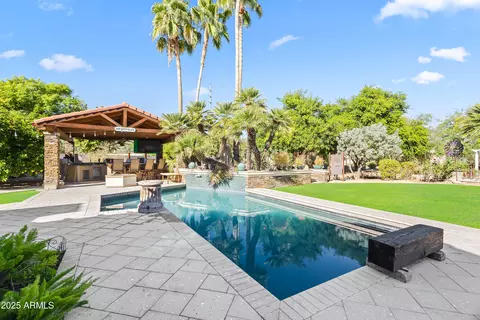 8150 E Appaloosa Trl, Scottsdale, AZ 85258