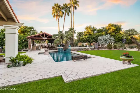 8150 E Appaloosa Trl, Scottsdale, AZ 85258