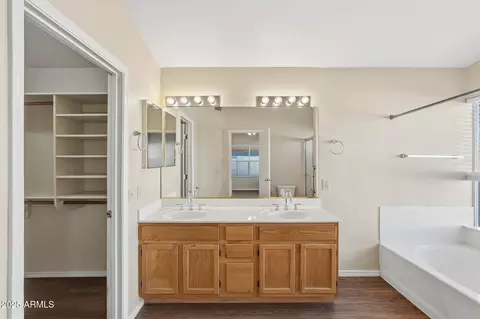 Bath - 4106 E Alder Ave, Mesa, AZ 85206 photo 1 of 3