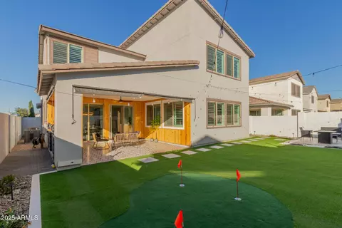 Exterior - 1501 E Rakestraw Ln, Gilbert, AZ 85298 photo 15 of 18