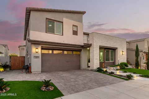 Exterior - 1501 E Rakestraw Ln, Gilbert, AZ 85298 photo 2 of 18