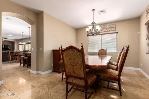 Dining - 3017 E Powell Way, Gilbert, AZ 85298 photo 2 of 3