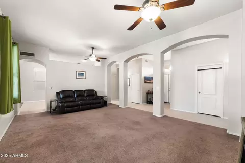 Living - 3918 E San Pedro Ave, Gilbert, AZ 85234 photo 3 of 4