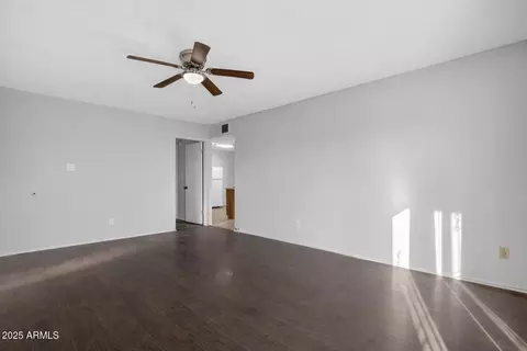 Living - 7649 W Mitchell Dr, Phoenix, AZ 85033 photo 2 of 4