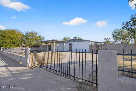Other - 7649 W Mitchell Dr, Phoenix, AZ 85033 photo 1 of 7