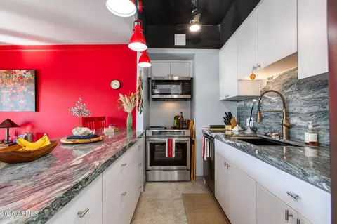 4750 N Central Ave #3J, Phoenix, AZ 85012