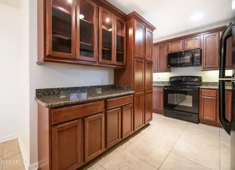 1728 W Avalon Dr, Phoenix, AZ 85015 photo 4