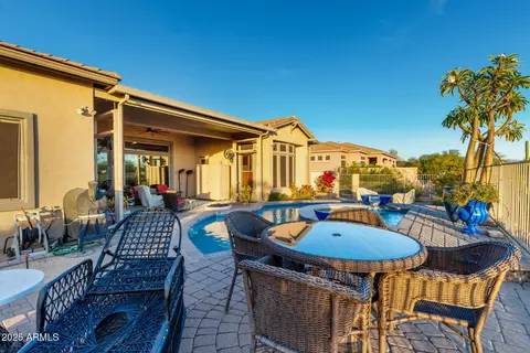 Exterior - 8751 E Menlo Cir, Mesa, AZ 85207 photo 8 of 10