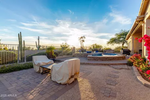 Exterior - 8751 E Menlo Cir, Mesa, AZ 85207 photo 9 of 10
