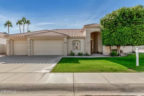 3017 E Rock Wren Rd, Phoenix, AZ 85048