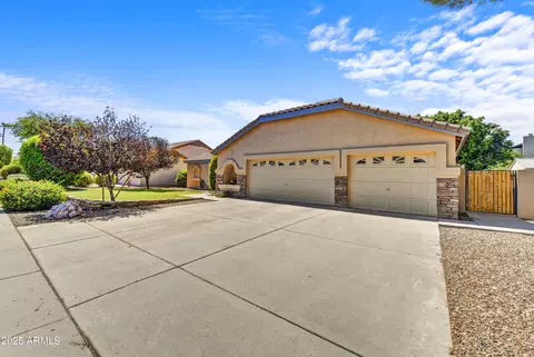 2015 E Bendix Dr, Tempe, AZ 85283 photo 3