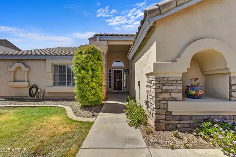 2015 E Bendix Dr, Tempe, AZ 85283 photo 4