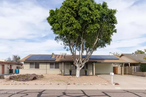 2136 W Sharon Ave, Phoenix, AZ 85029
