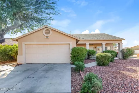 8833 W Monte Vista Rd, Phoenix, AZ 85037