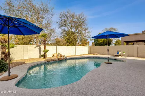 Exterior - 1678 E Rawhide St, Gilbert, AZ 85296 photo 4 of 10