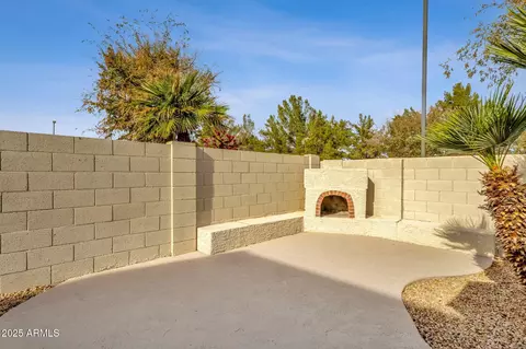 Exterior - 1678 E Rawhide St, Gilbert, AZ 85296 photo 7 of 10